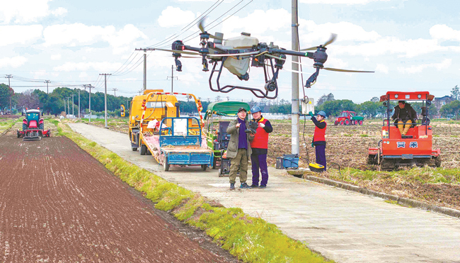 浙江寧波：春耕里的科技范