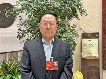 全國人大代表范振喜：構(gòu)建老年友好型社會