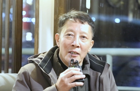 他們?yōu)槭裁茨么螵劊开?dú)家采訪2023中國村歌大賽專家評審